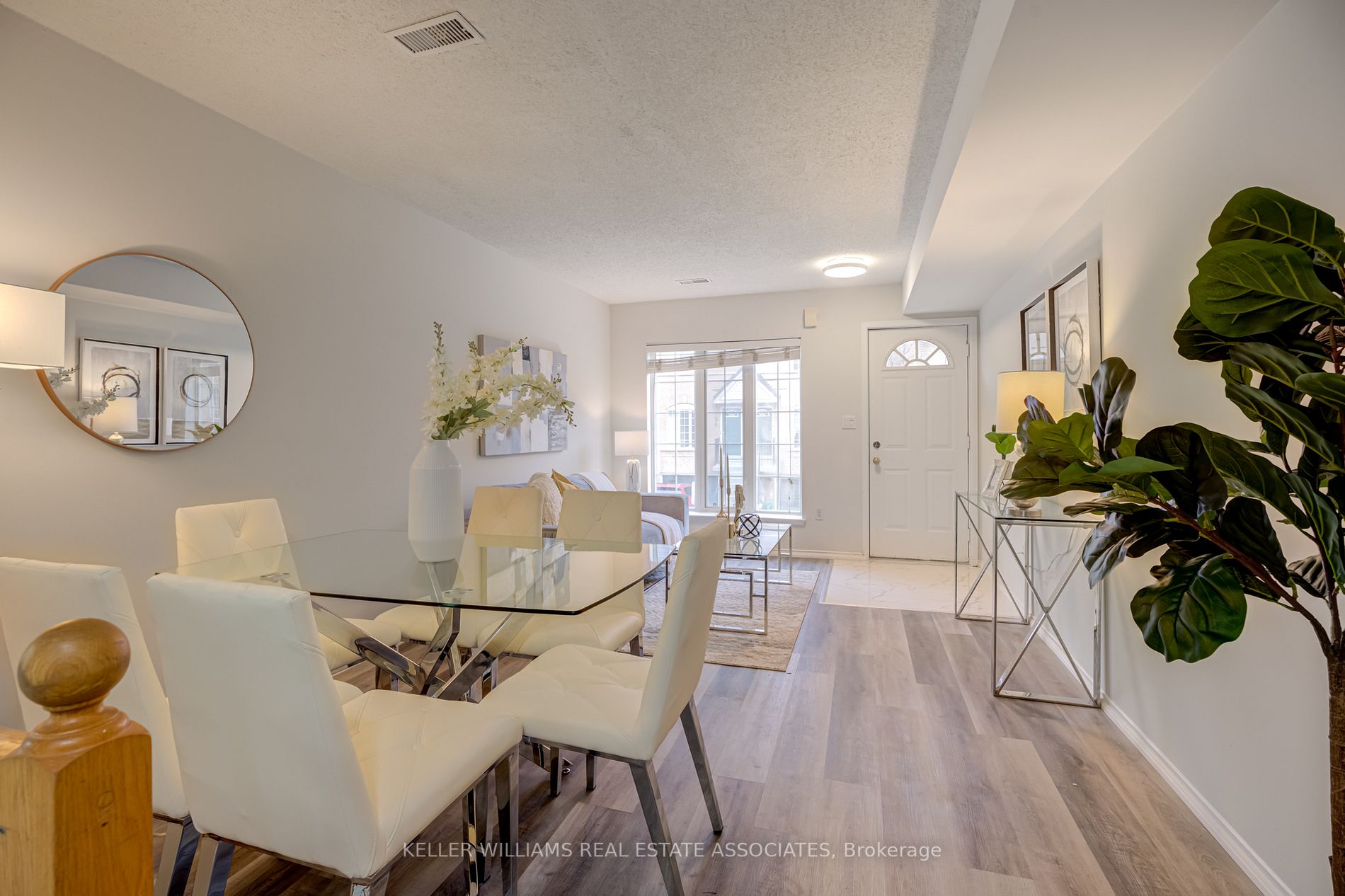 75 Strathaven Dr, #35