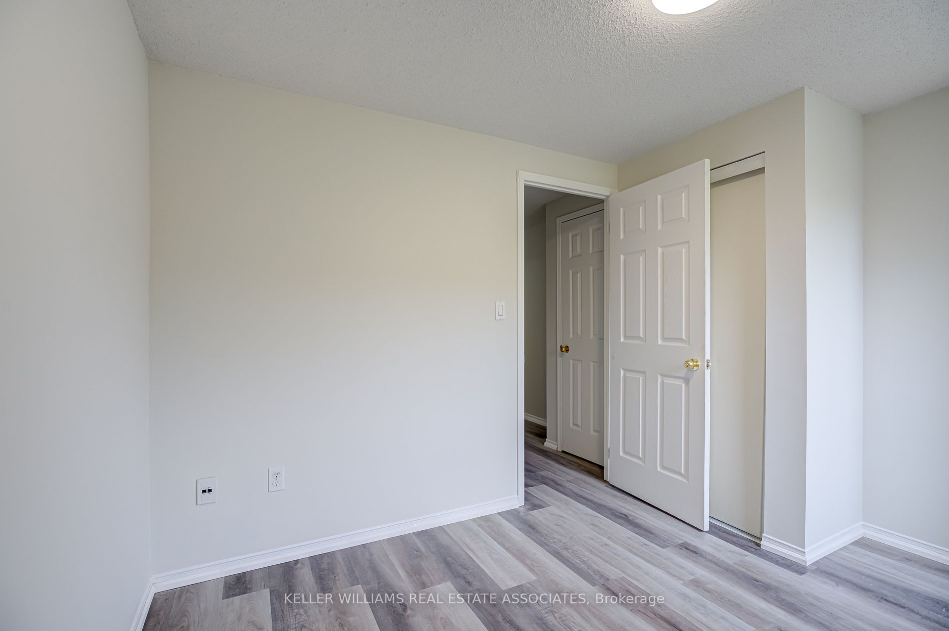75 Strathaven Dr, #35