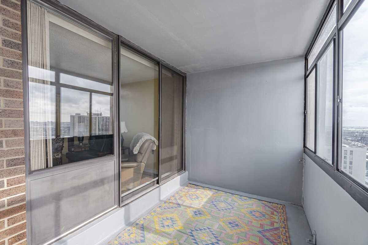 18 Knightsbridge Road, #2510