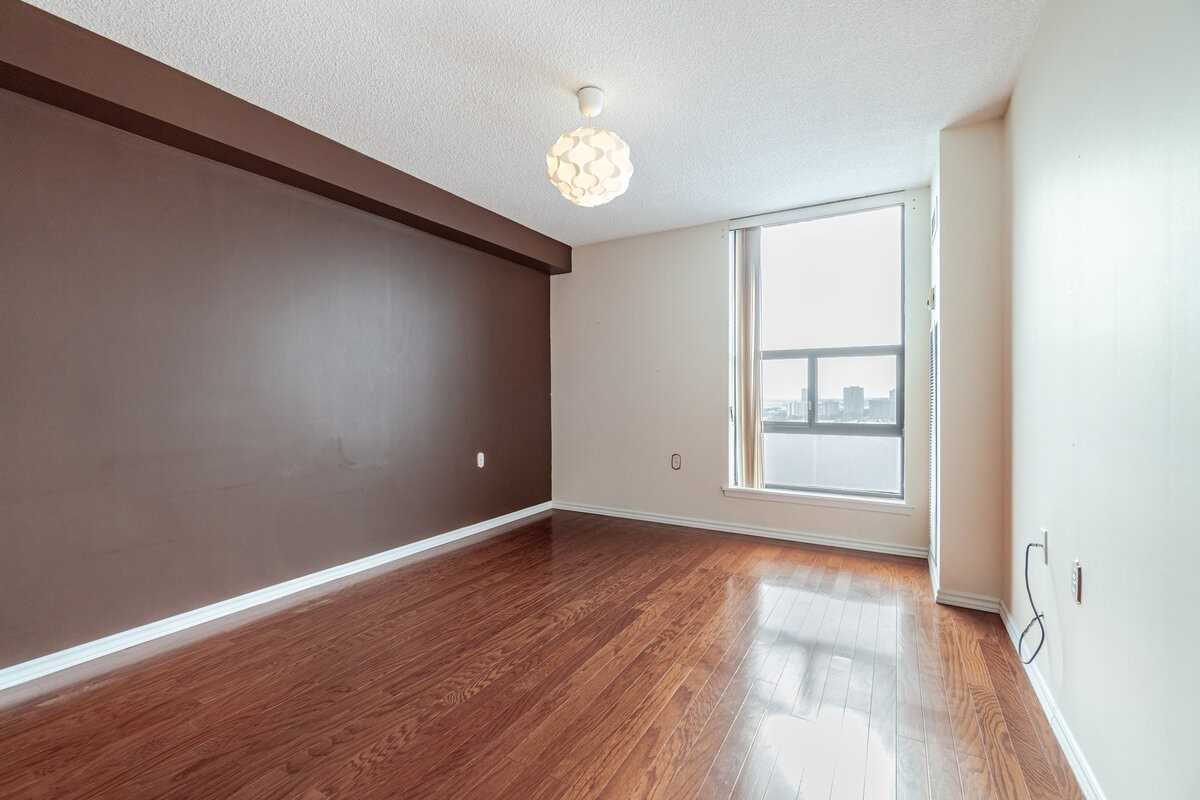 18 Knightsbridge Road, #2510