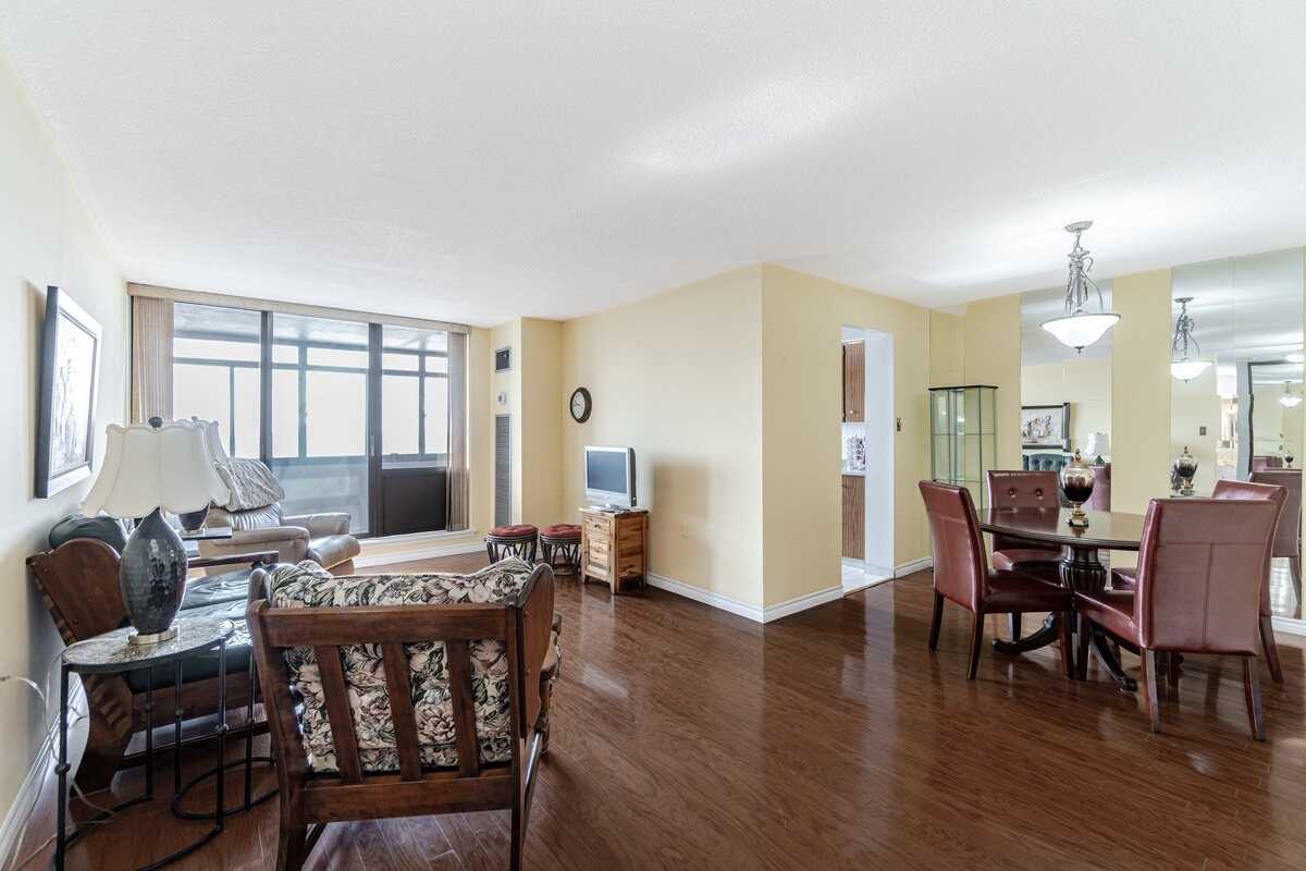 18 Knightsbridge Road, #2510