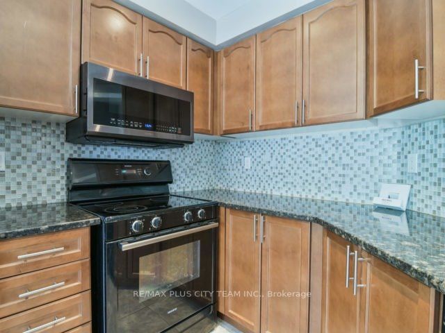 Listing W5941636 - Large Photo # 10