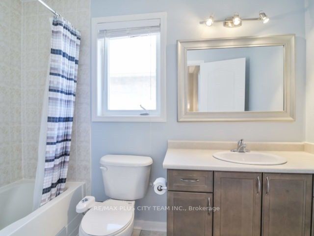 Listing W5941636 - Large Photo # 15