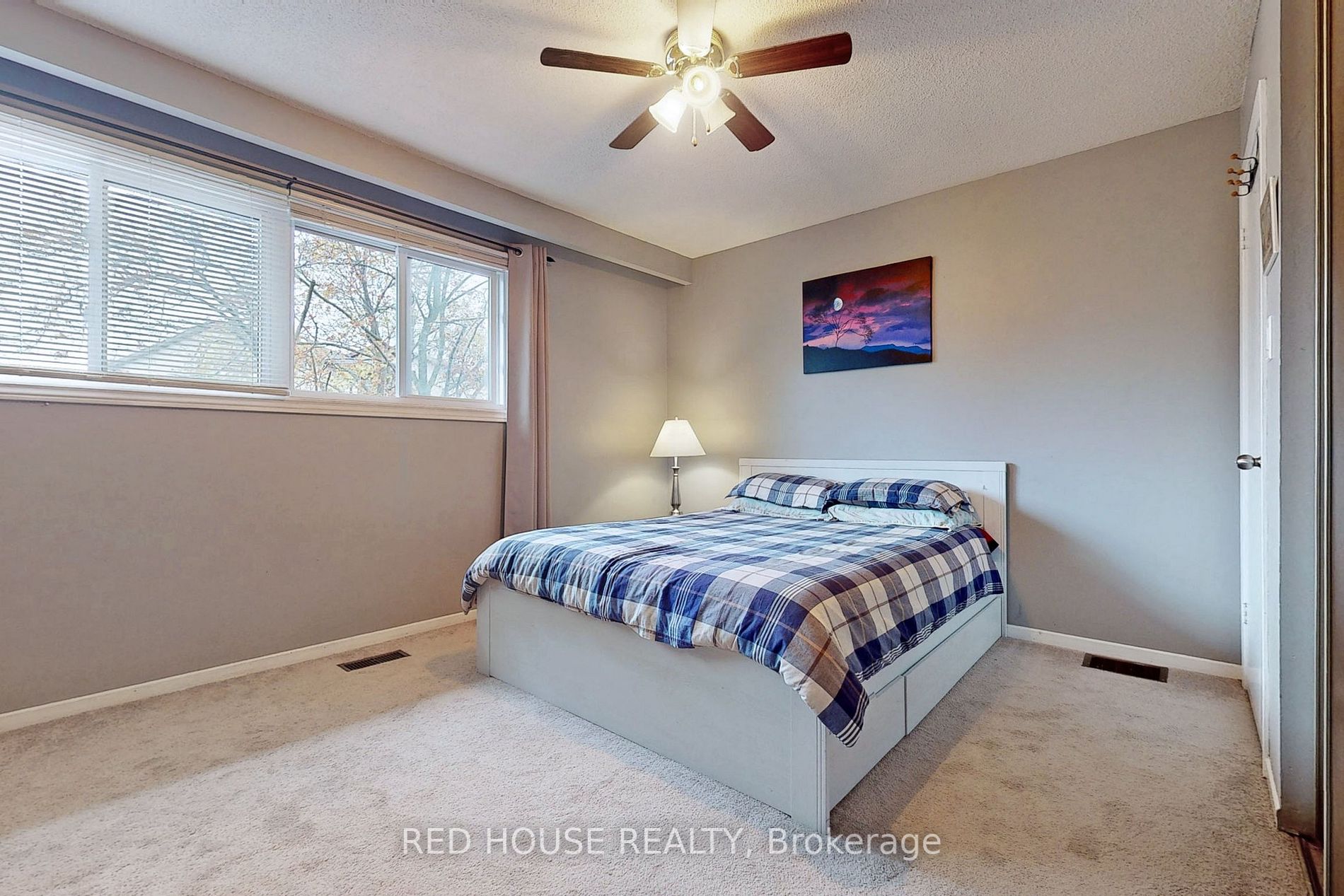 Listing W5941648 - Large Photo # 20