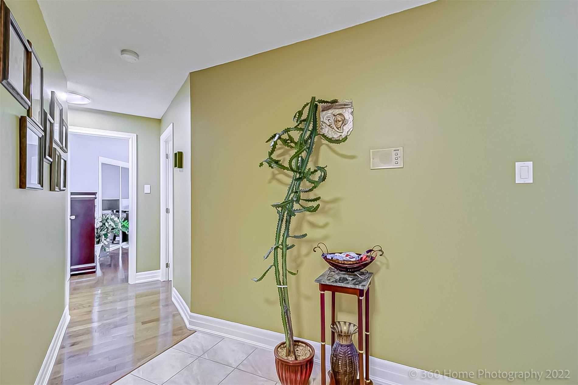 Listing W5941709 - Large Photo # 19