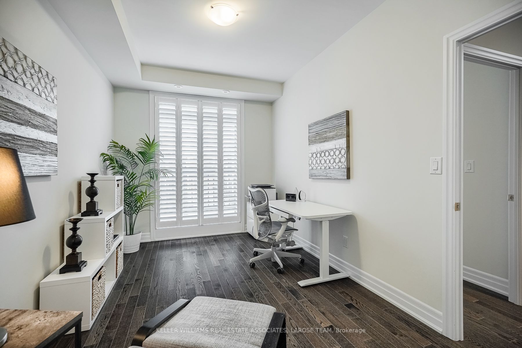 1180 Cawthra Rd, #108