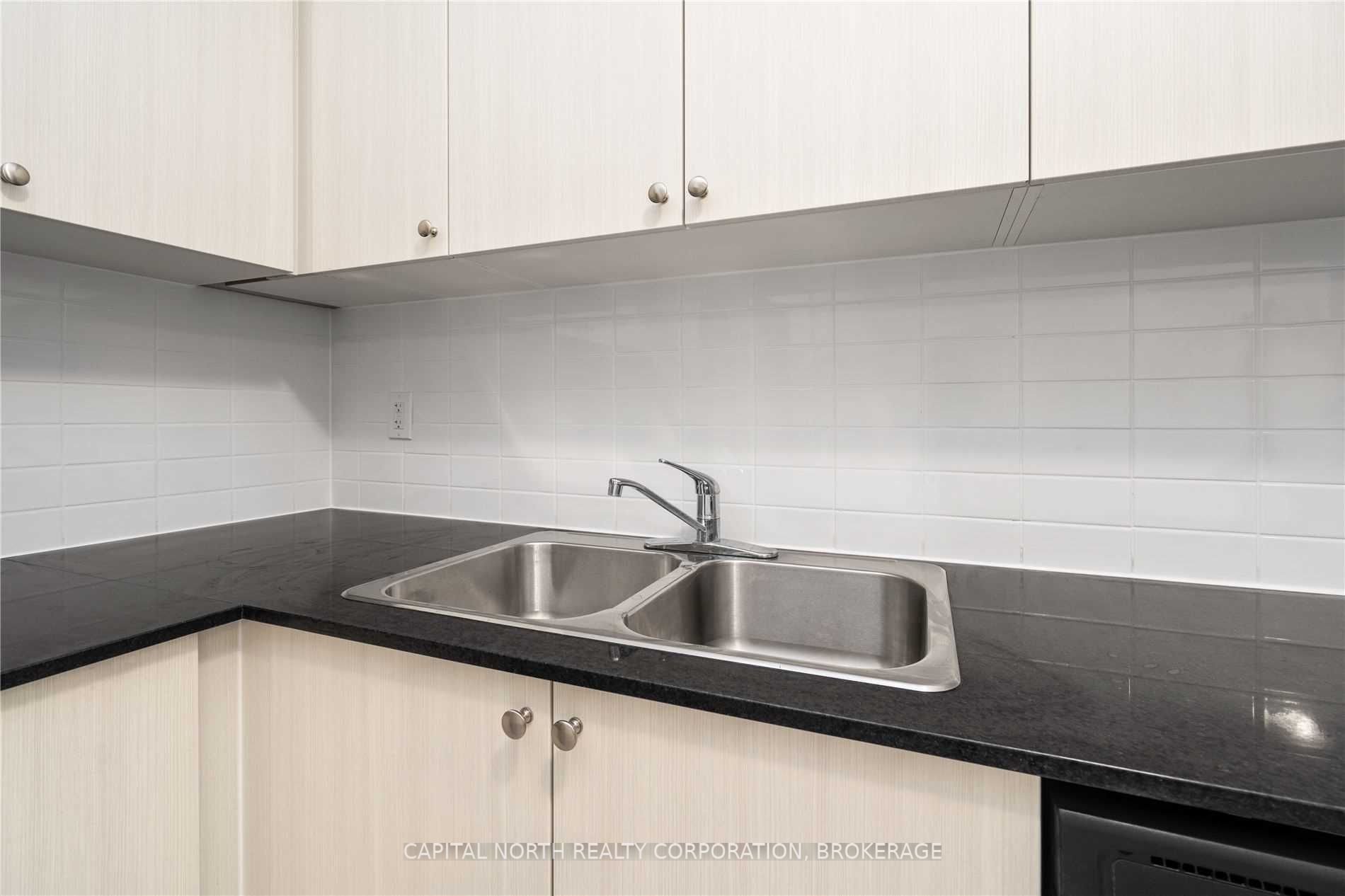 Listing W5941863 - Large Photo # 10