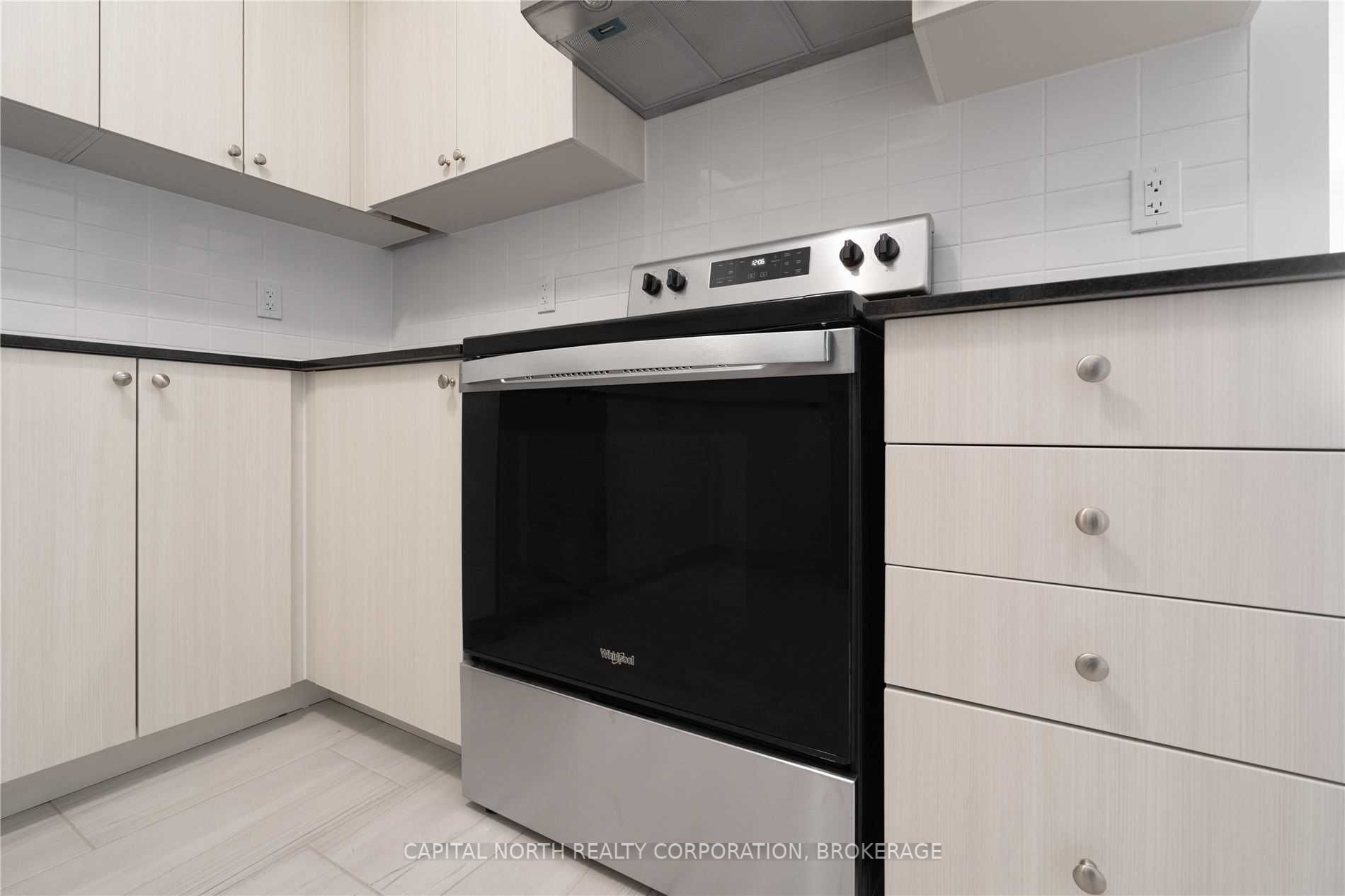 Listing W5941863 - Large Photo # 13