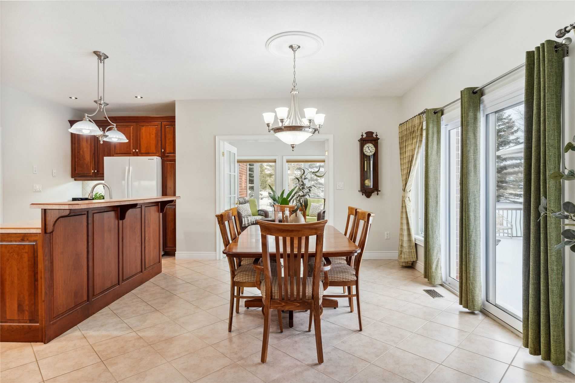 Listing W5941871 - Large Photo # 12
