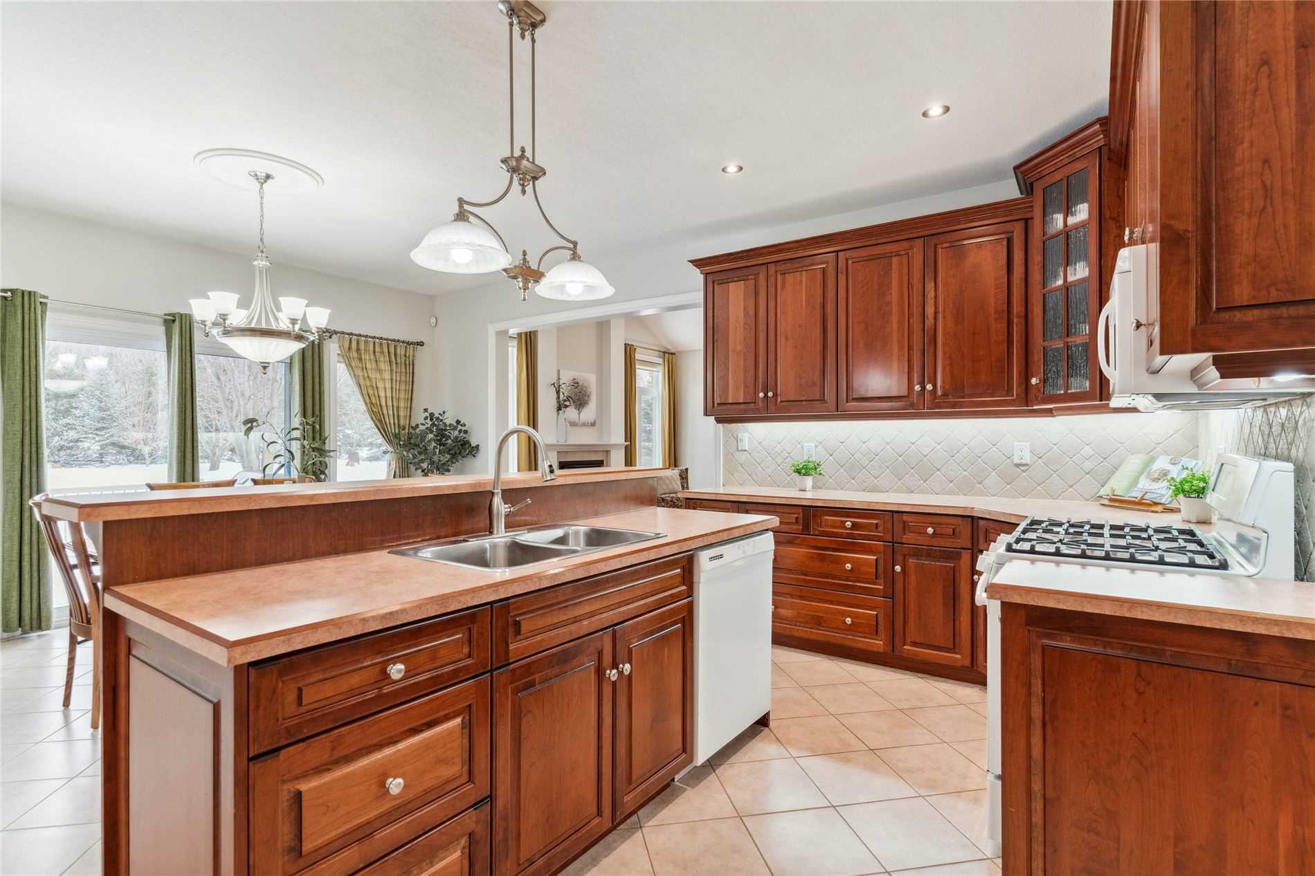 Listing W5941871 - Large Photo # 13