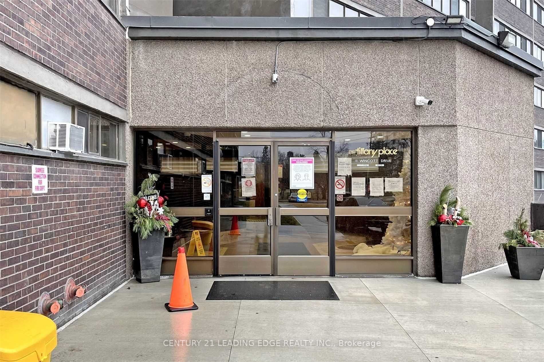 11 Wincott Dr, #1806