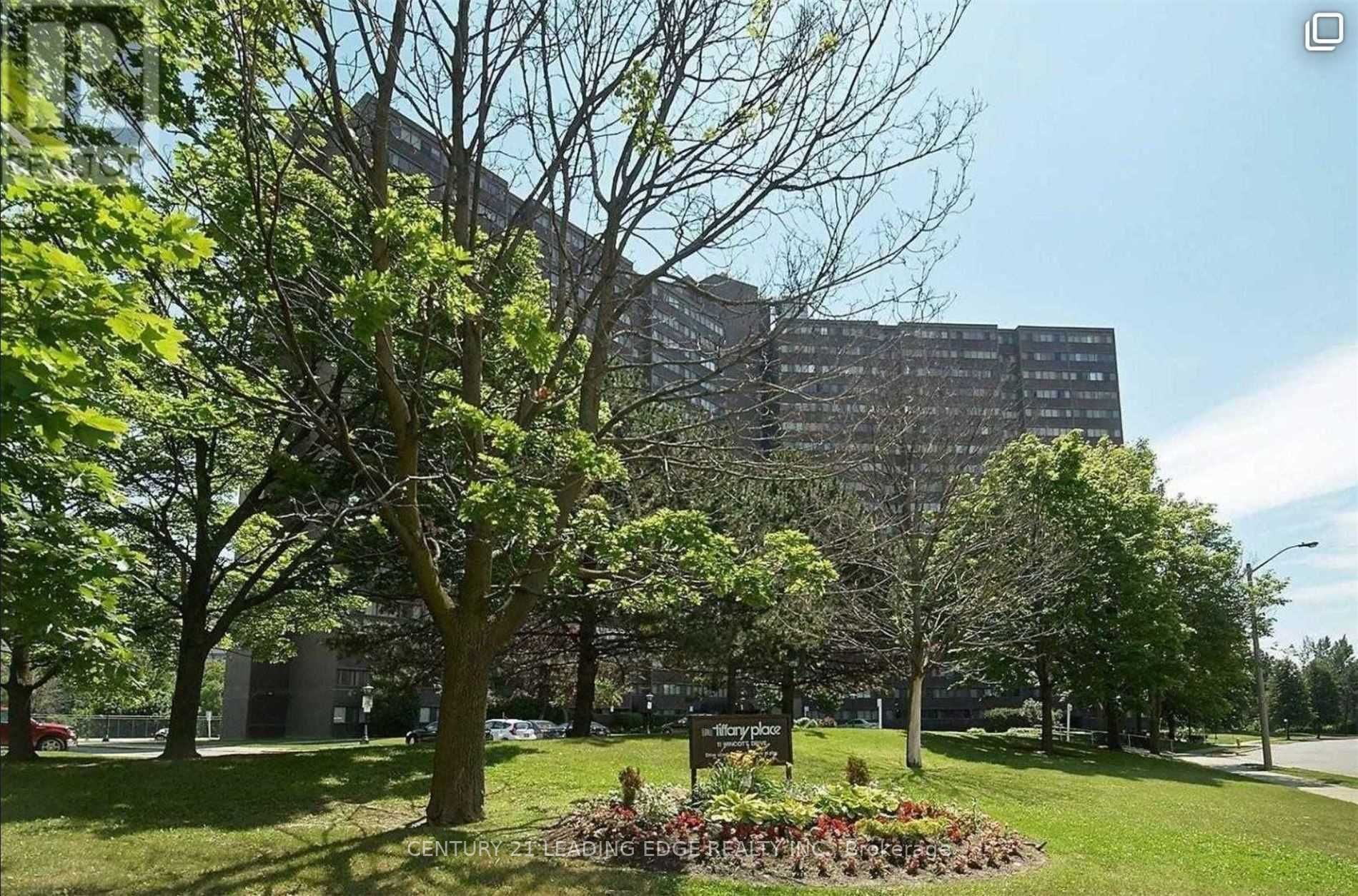 11 Wincott Dr, #1806