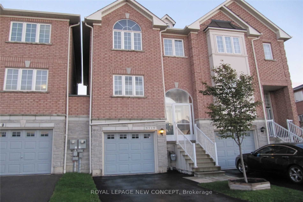 5749 Retreat St, Mississauga