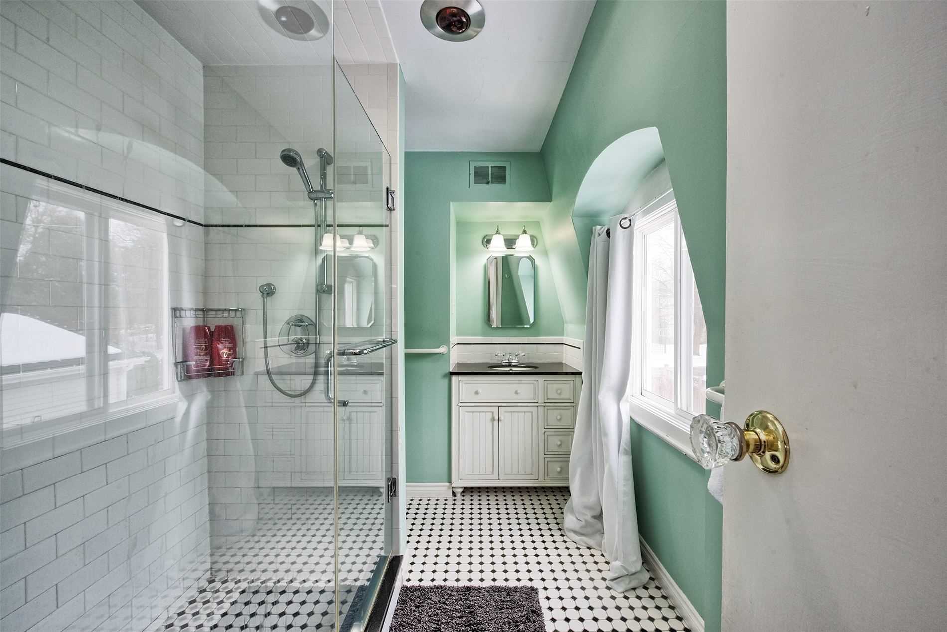 Listing W5942159 - Large Photo # 19