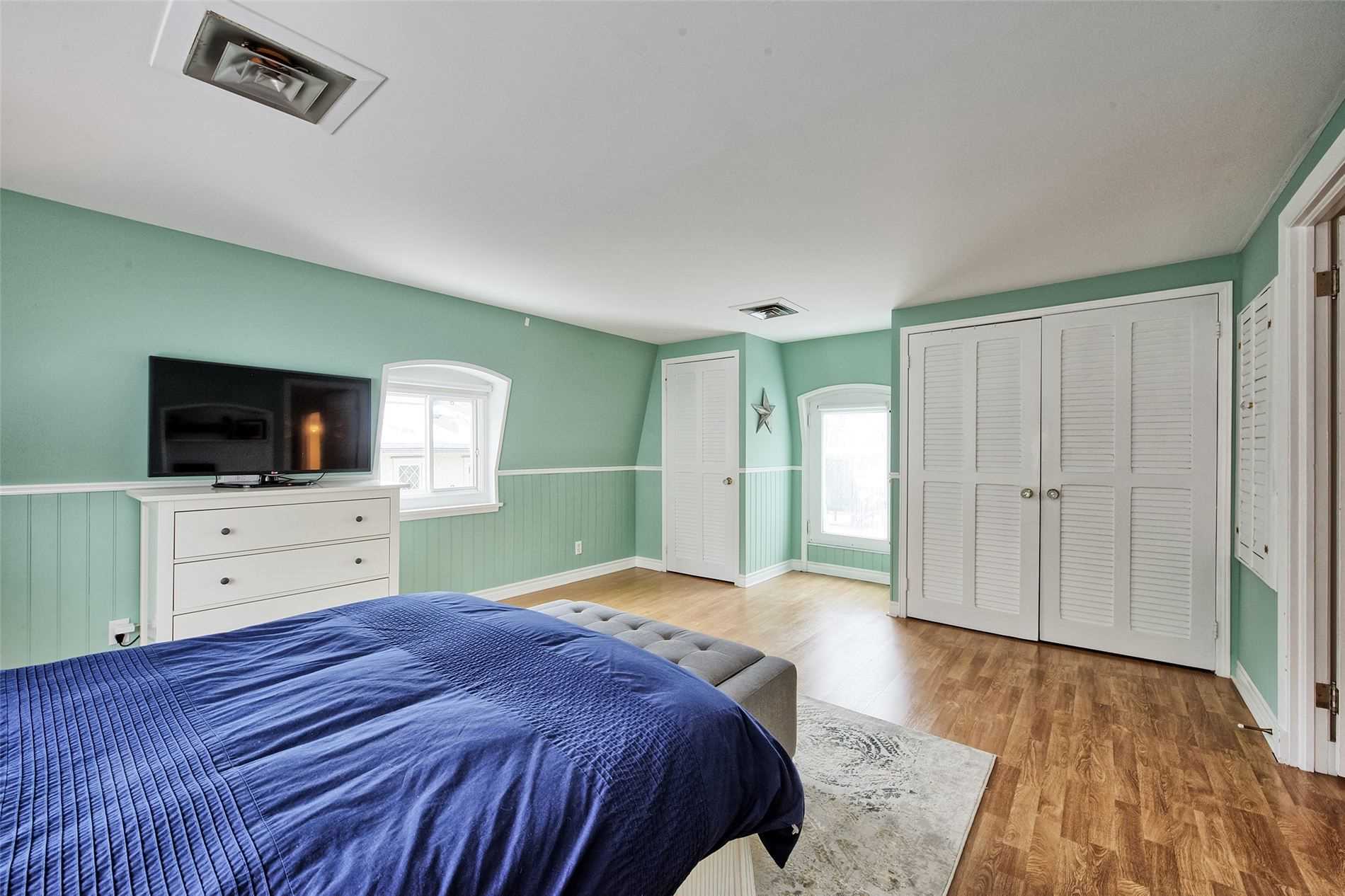 Listing W5942159 - Large Photo # 18