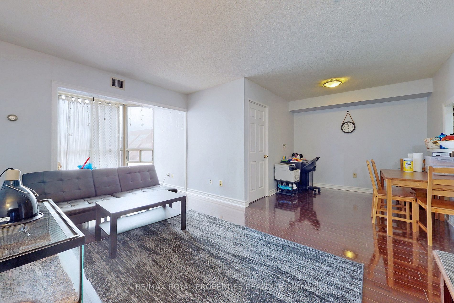 Listing W5942252 - Large Photo # 10