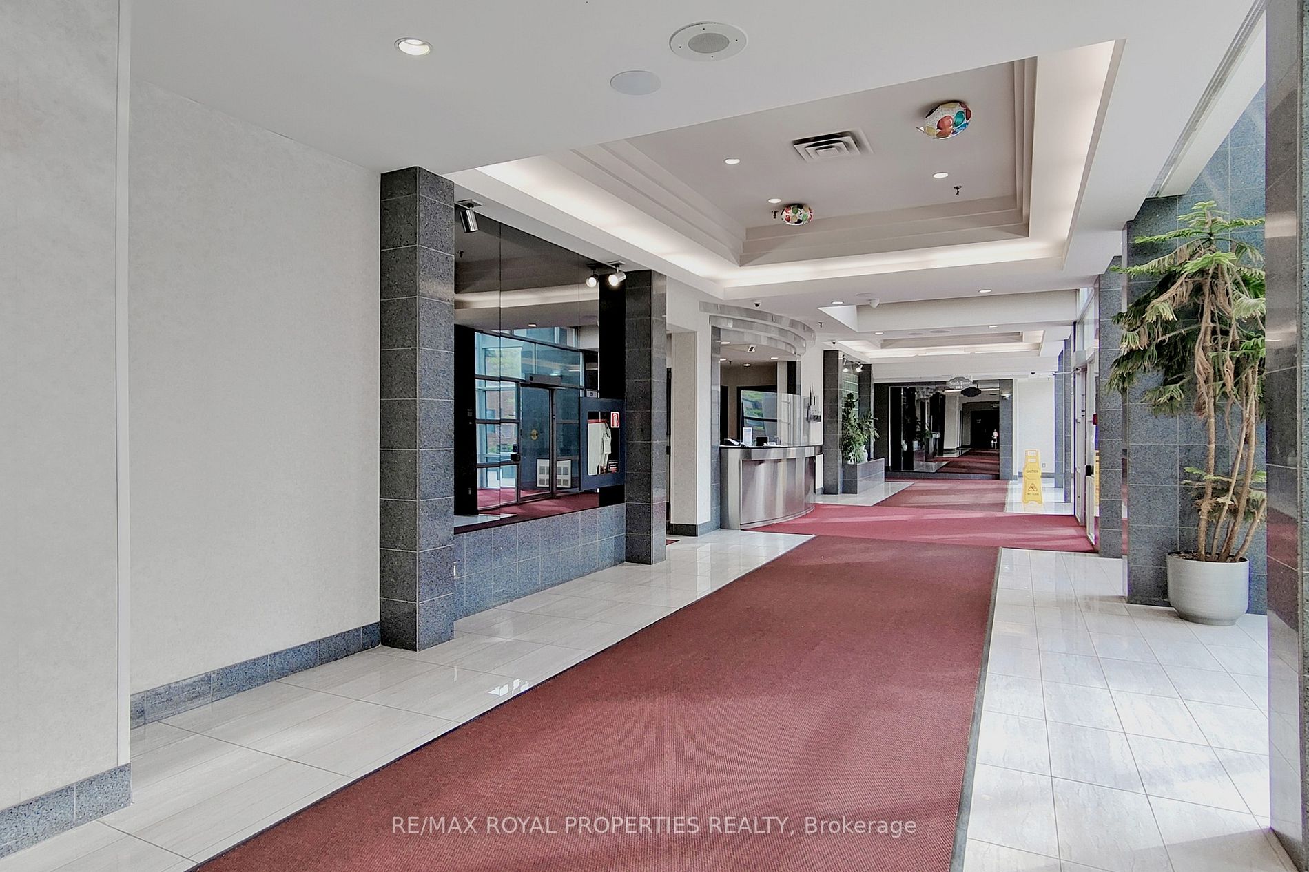 Listing W5942252 - Large Photo # 6