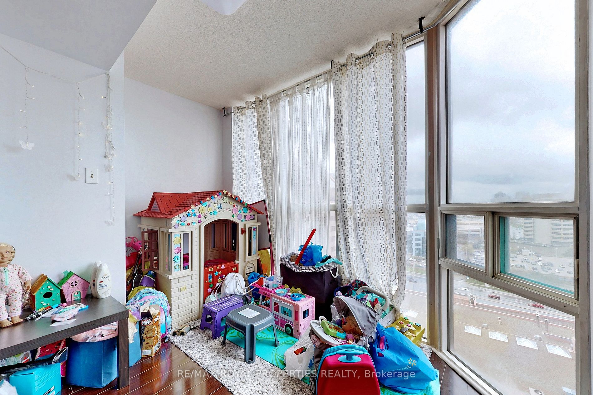 Listing W5942252 - Large Photo # 11