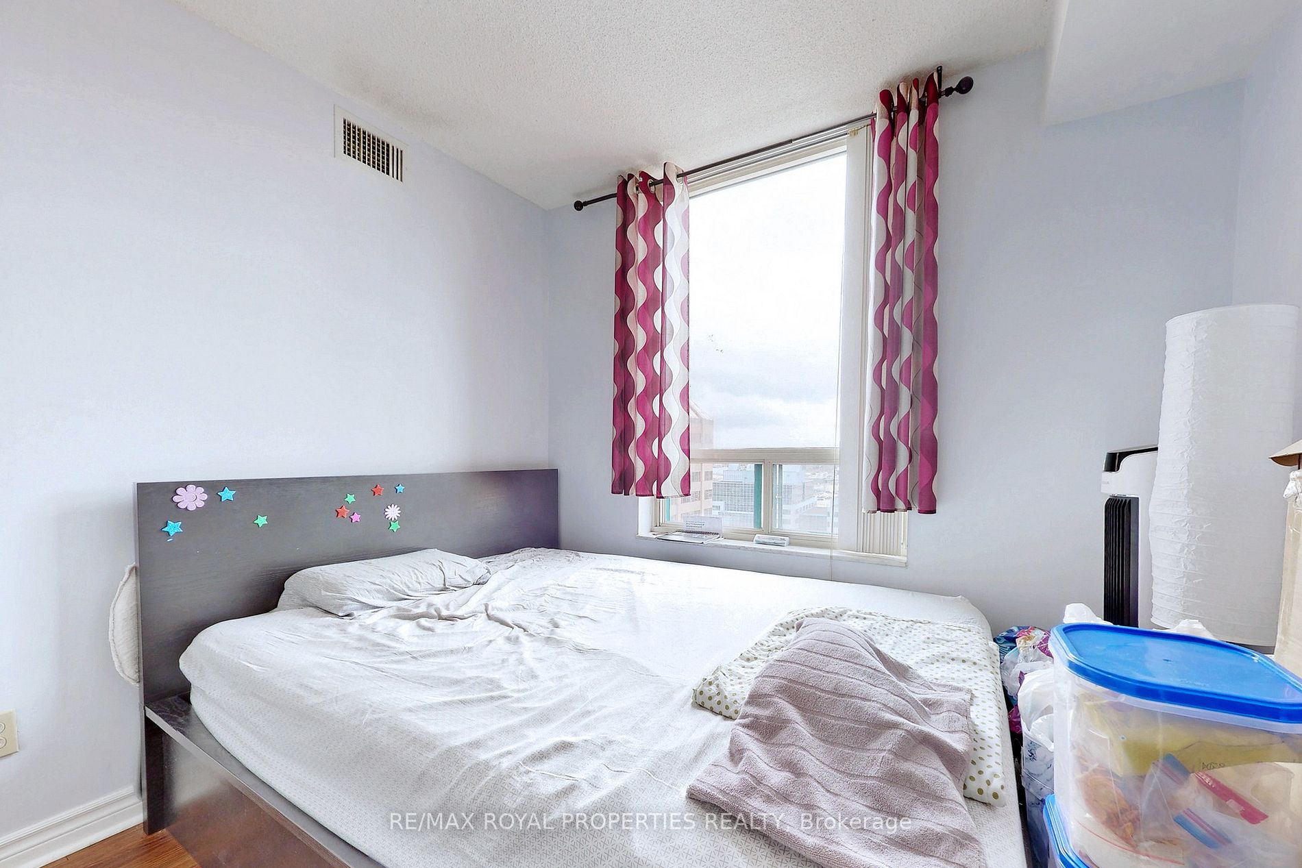 Listing W5942252 - Large Photo # 22