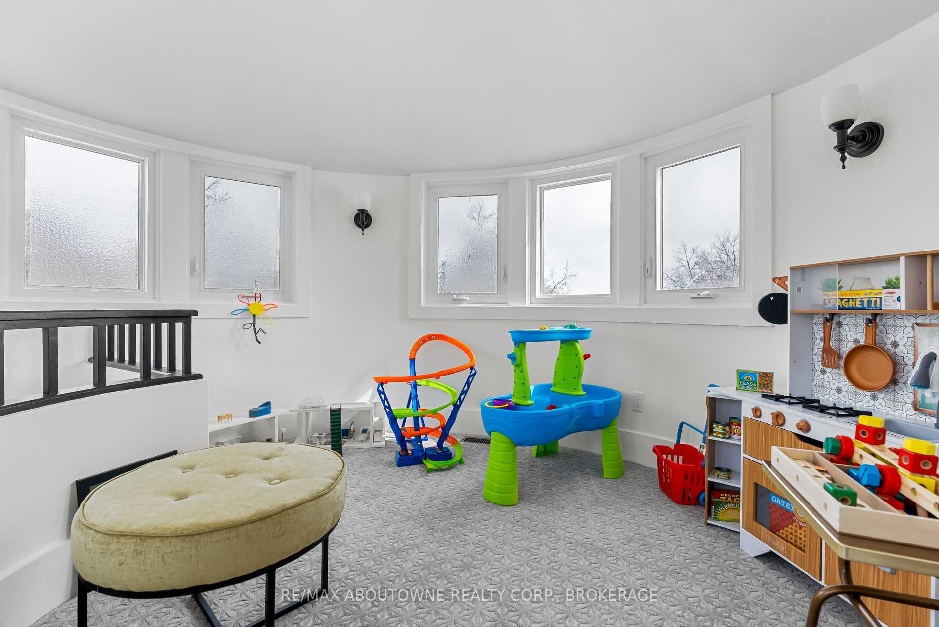 Listing W5942327 - Large Photo # 29