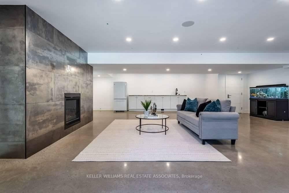 Listing W5942500 - Large Photo # 33