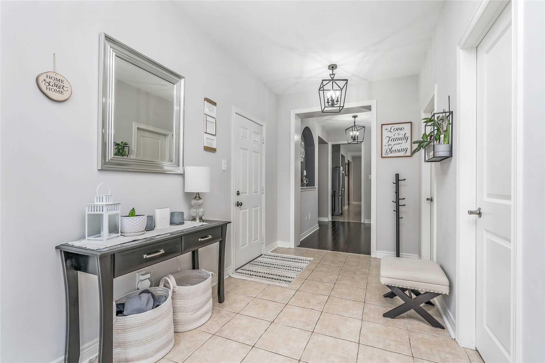 Listing W5942501 - Large Photo # 3