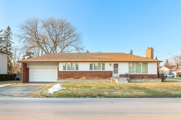 26 Leland Ave, Toronto
