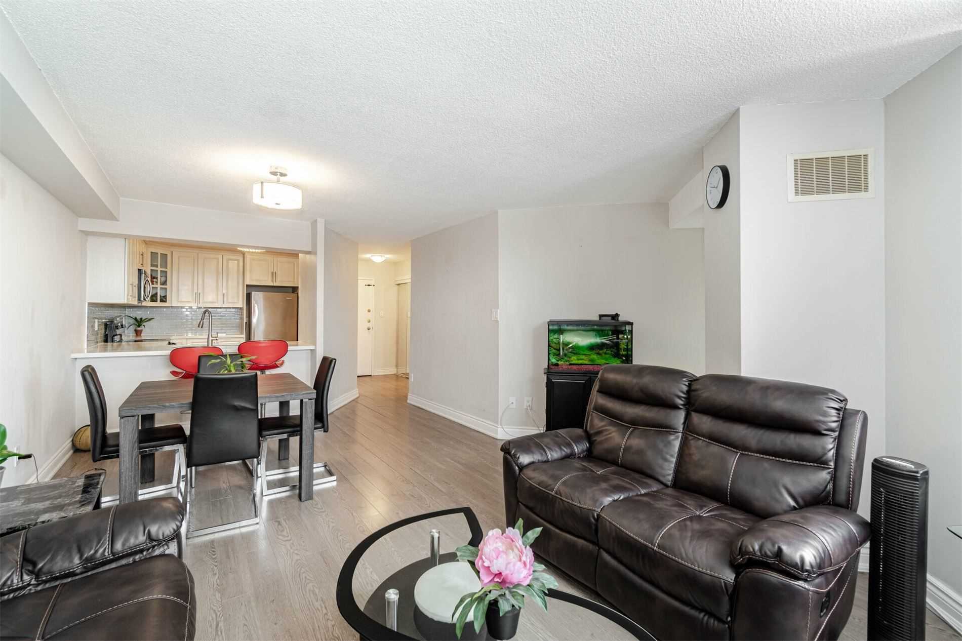 Listing W5942583 - Large Photo # 14