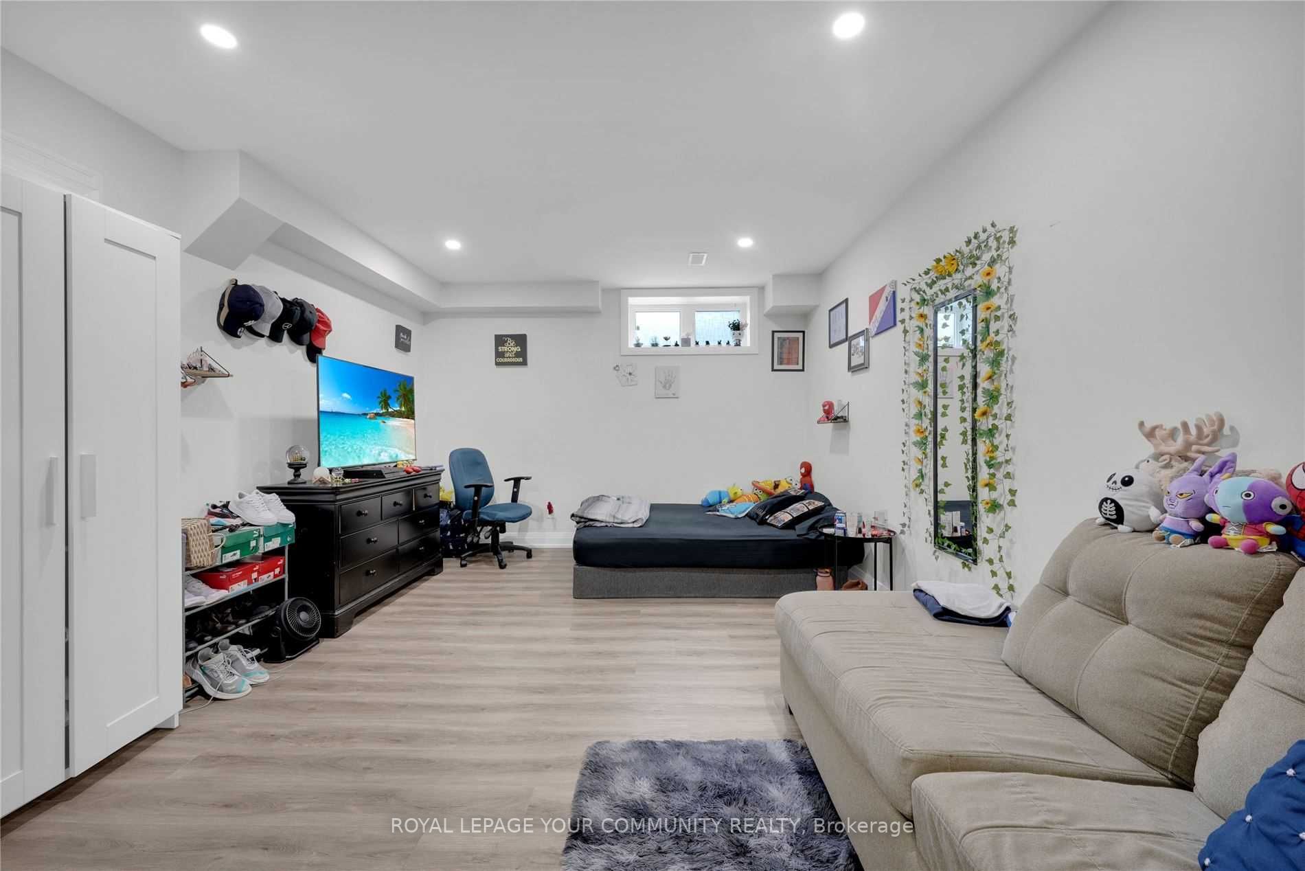 31 Chappel Hill Rd