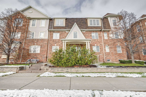 613 Dundas St W, Mississauga