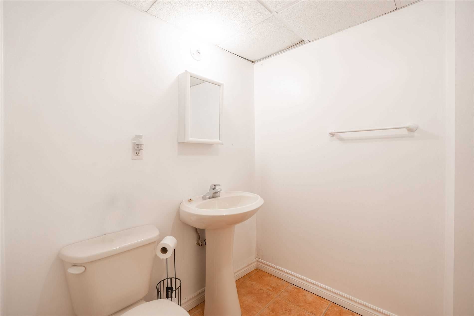 Listing W5942881 - Large Photo # 32