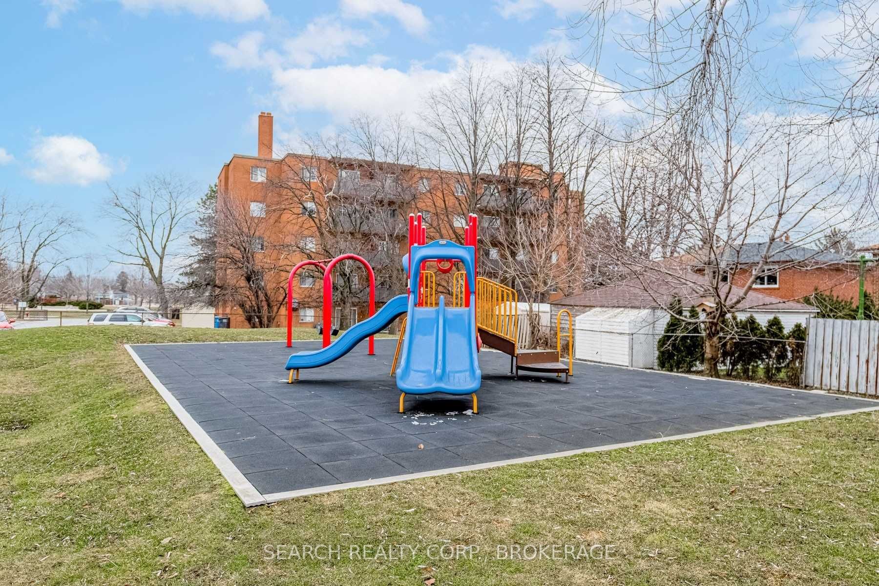 Listing W5943349 - Large Photo # 24