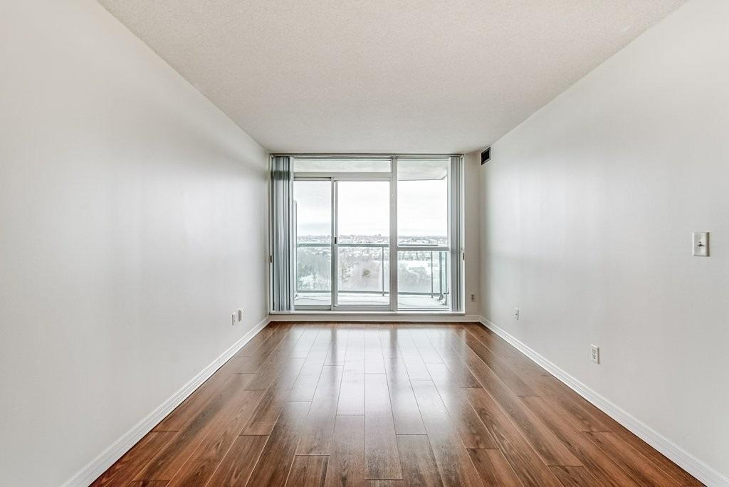 Listing W5943391 - Large Photo # 21