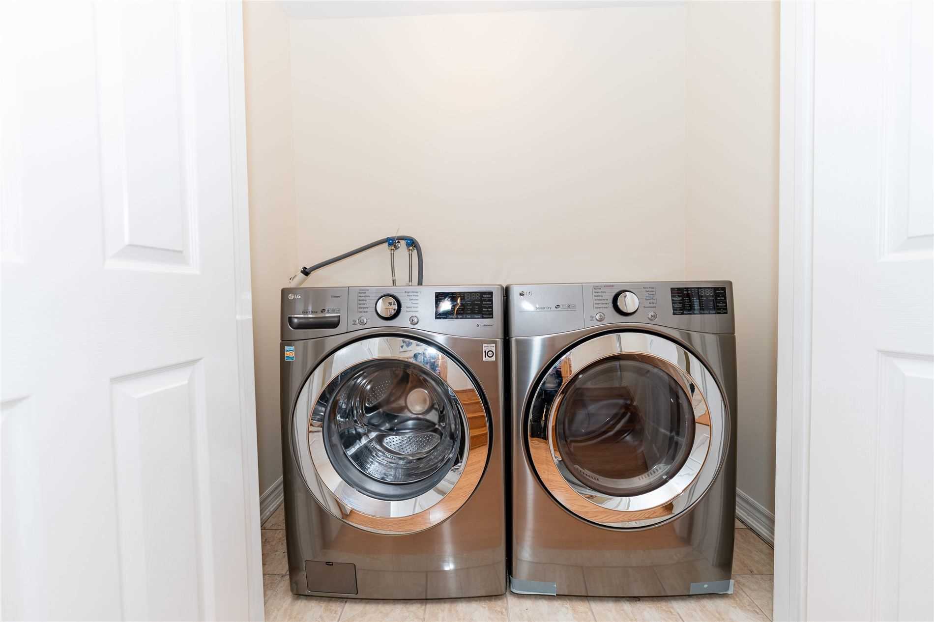 Listing W5943525 - Large Photo # 30