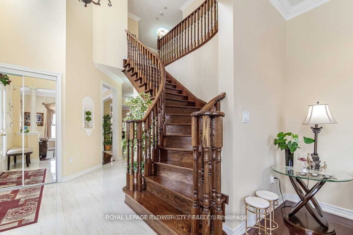 29 Long Meadow Rd