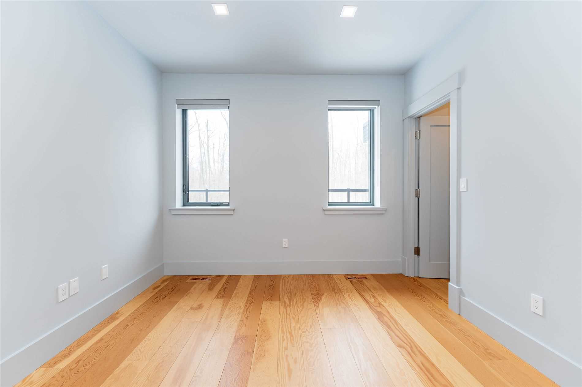 Listing W5943747 - Large Photo # 29