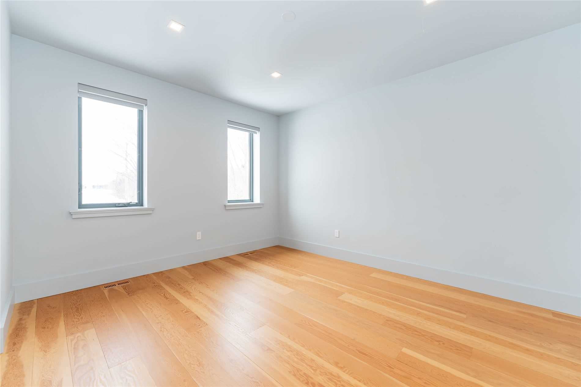 Listing W5943747 - Large Photo # 30