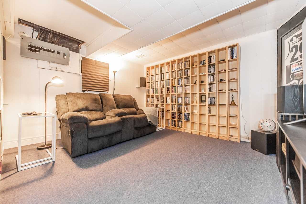 Listing W5943805 - Large Photo # 29