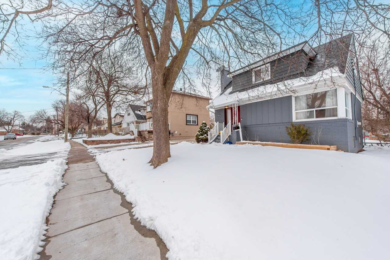 Listing W5943805 - Large Photo # 4
