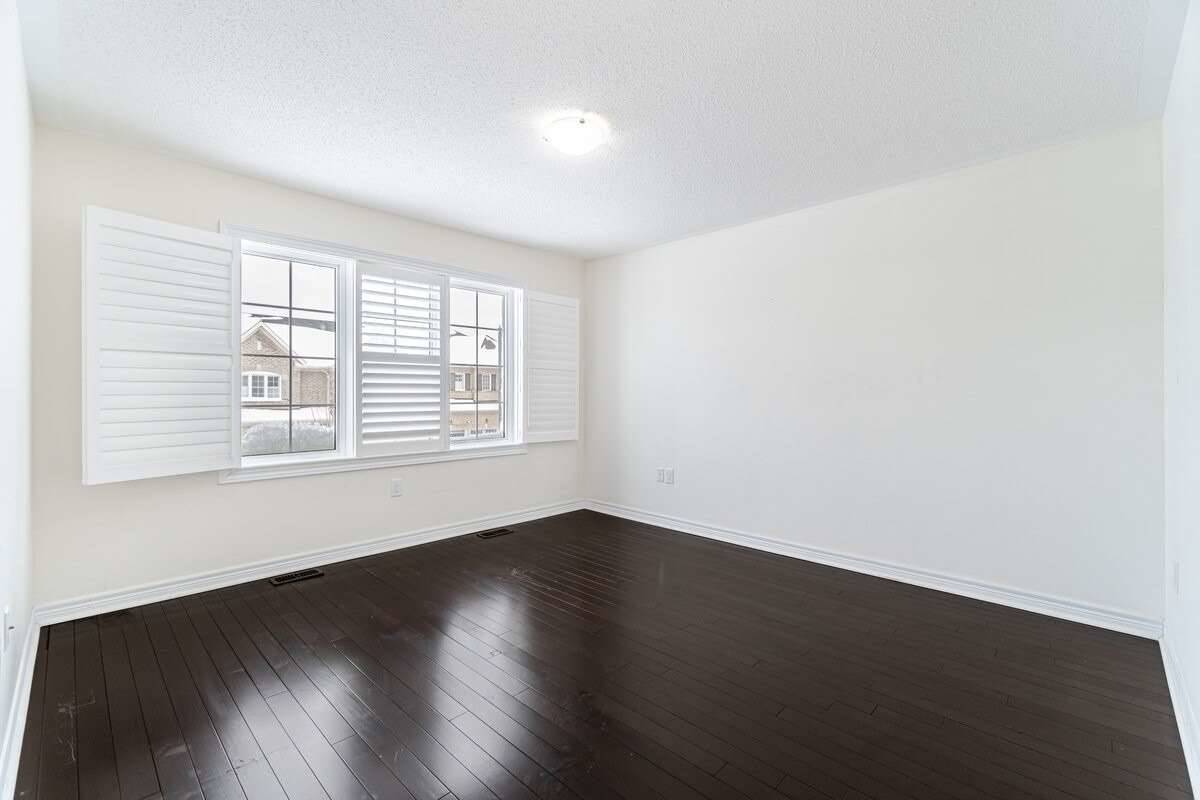 Listing W5943835 - Large Photo # 13