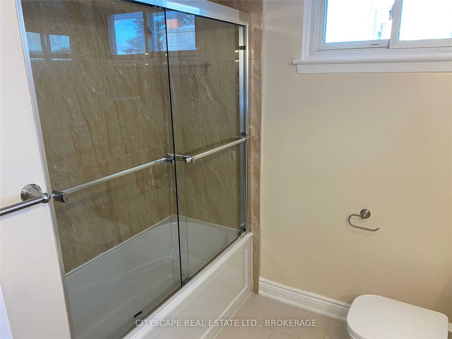 Listing W5943839 - Large Photo # 28