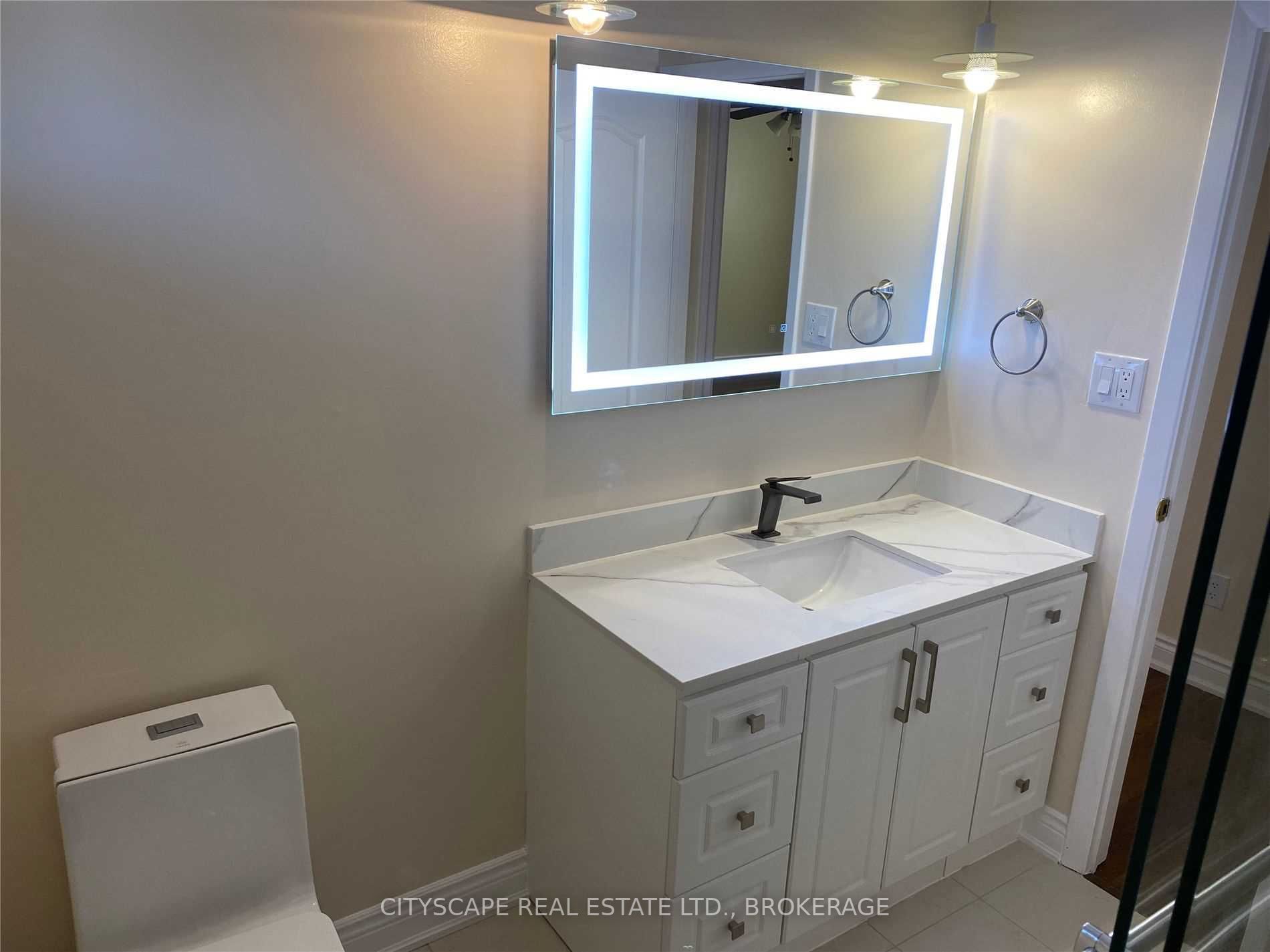 Listing W5943839 - Large Photo # 27