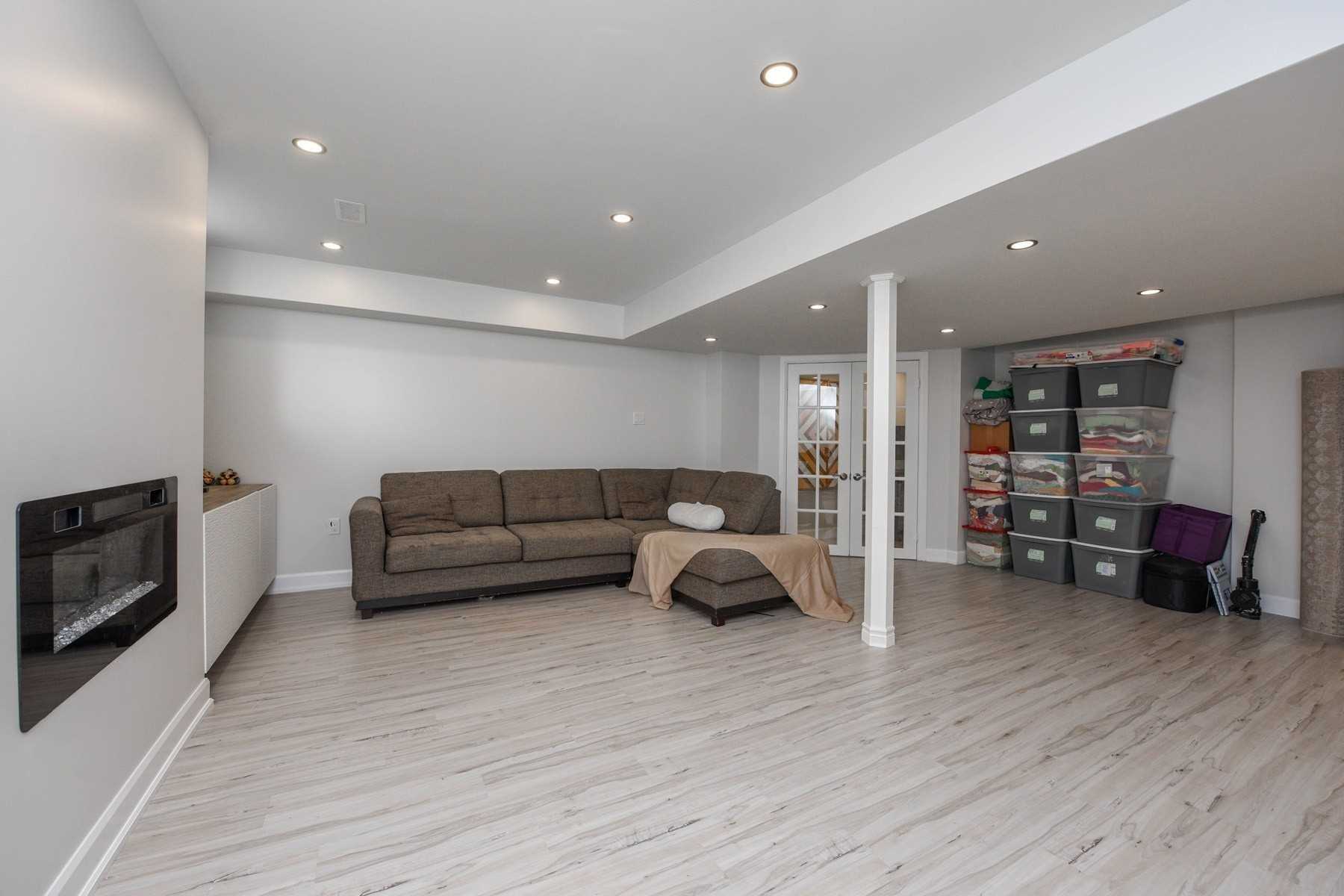 2 Redfern Street