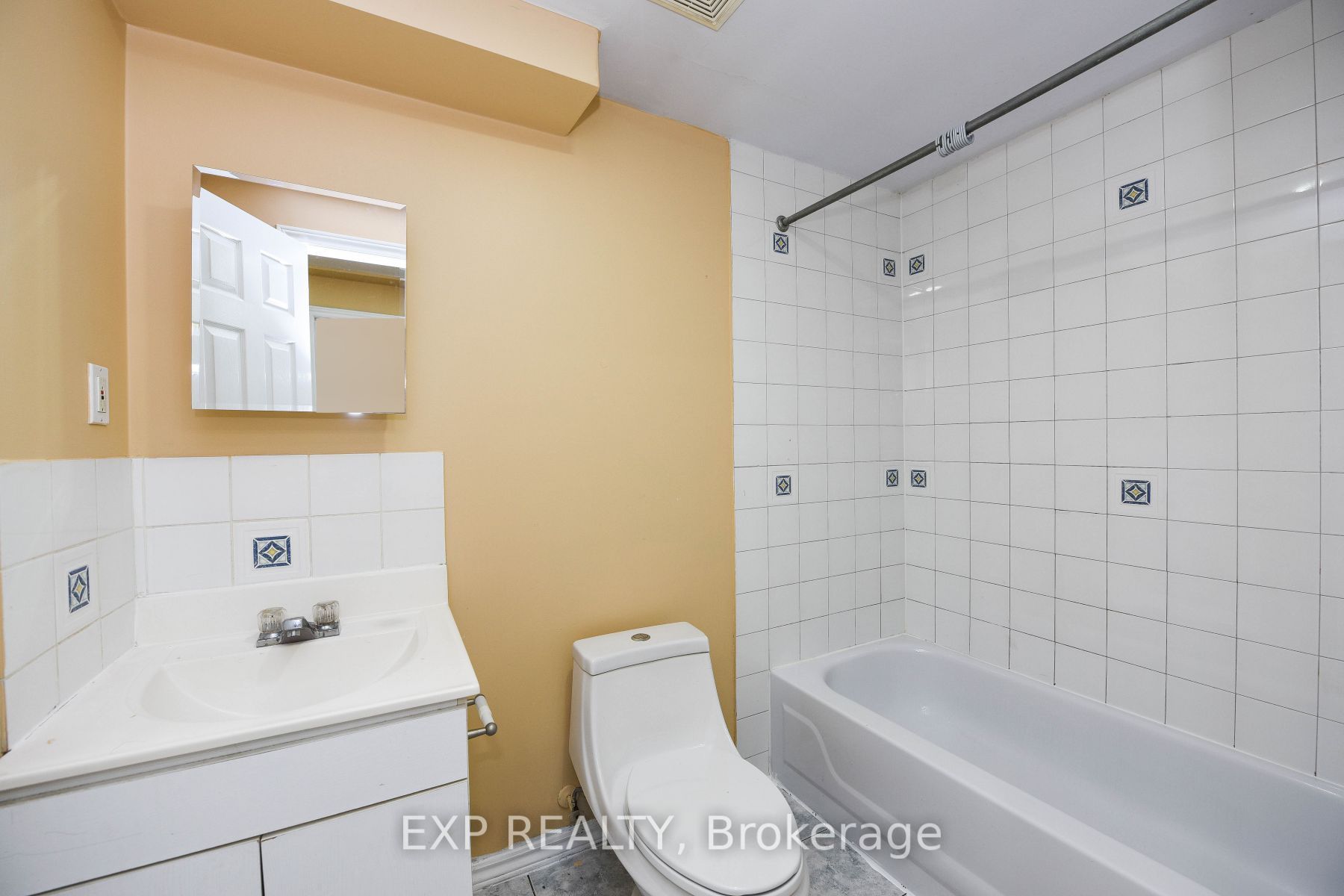 173 Lockwood Rd
