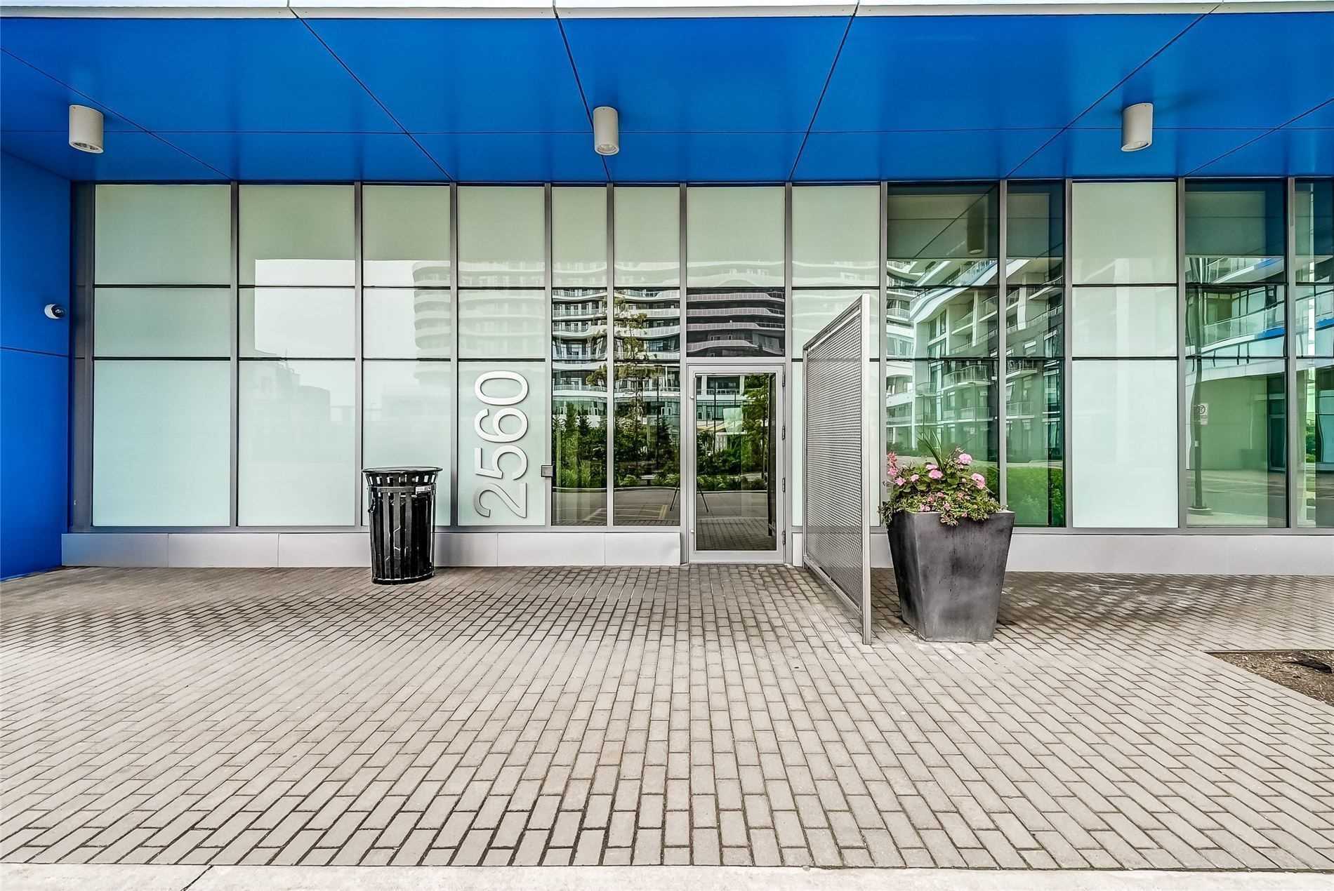 Listing W5944229 - Large Photo # 1