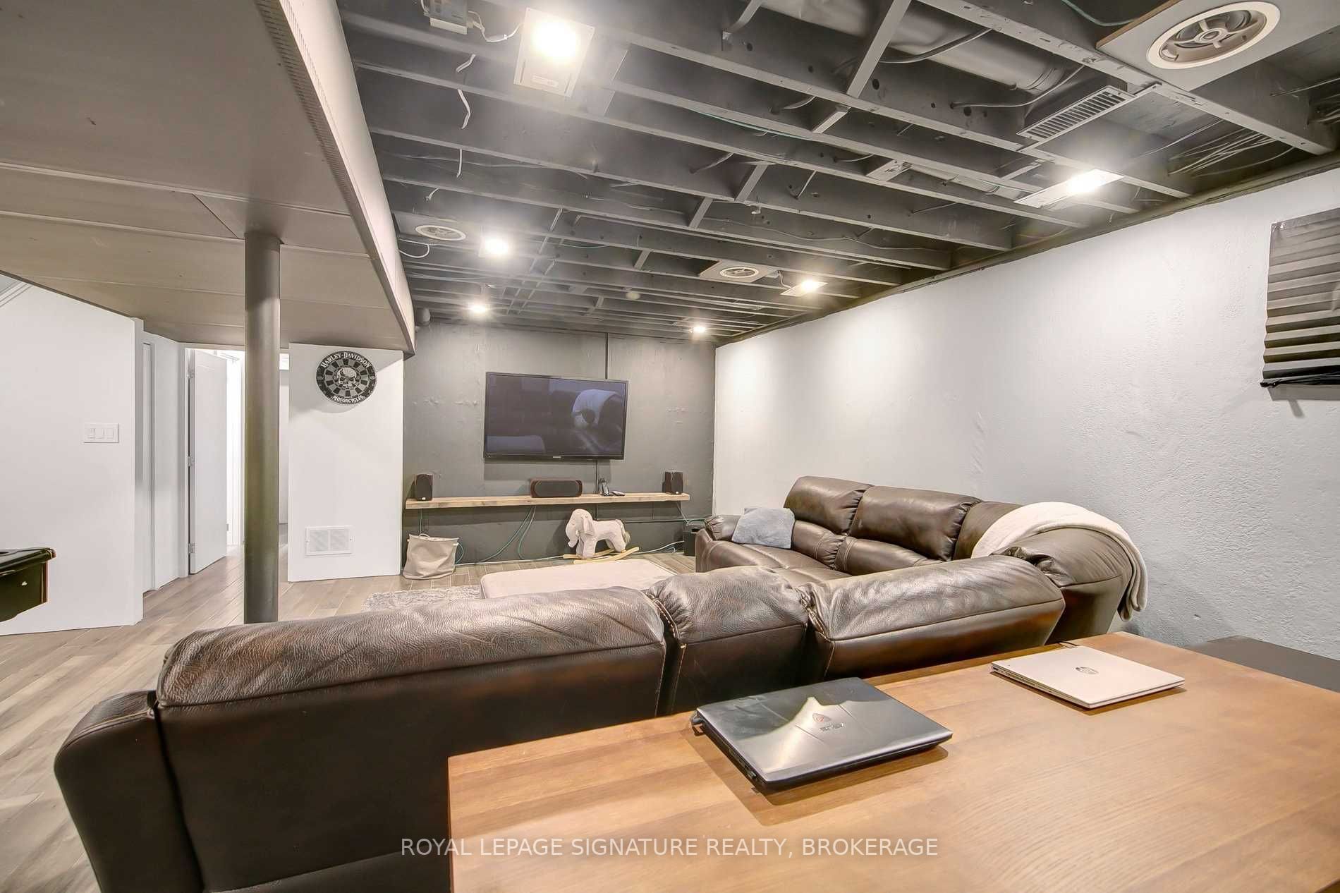 Listing W5944449 - Large Photo # 31