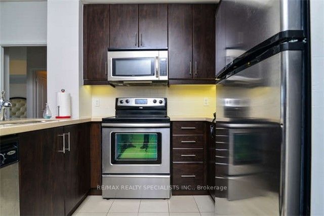 Listing W5944508 - Large Photo # 2