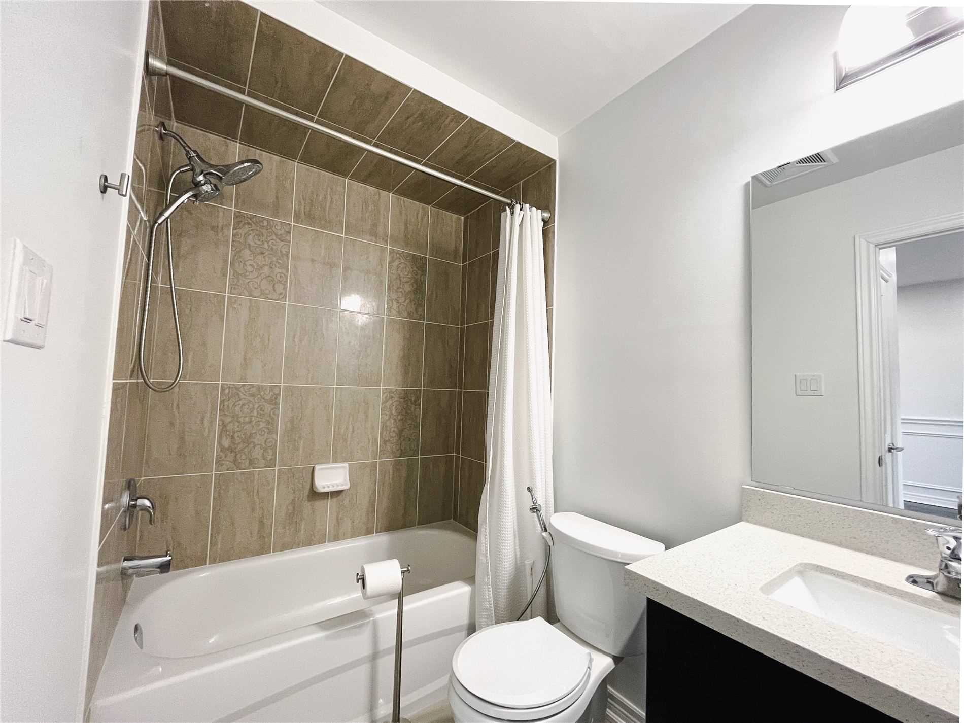 Listing W5944537 - Large Photo # 16