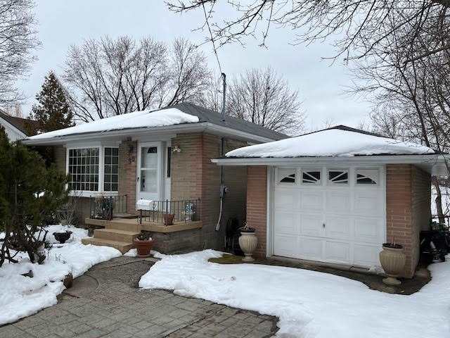 90 Great Oak Dr