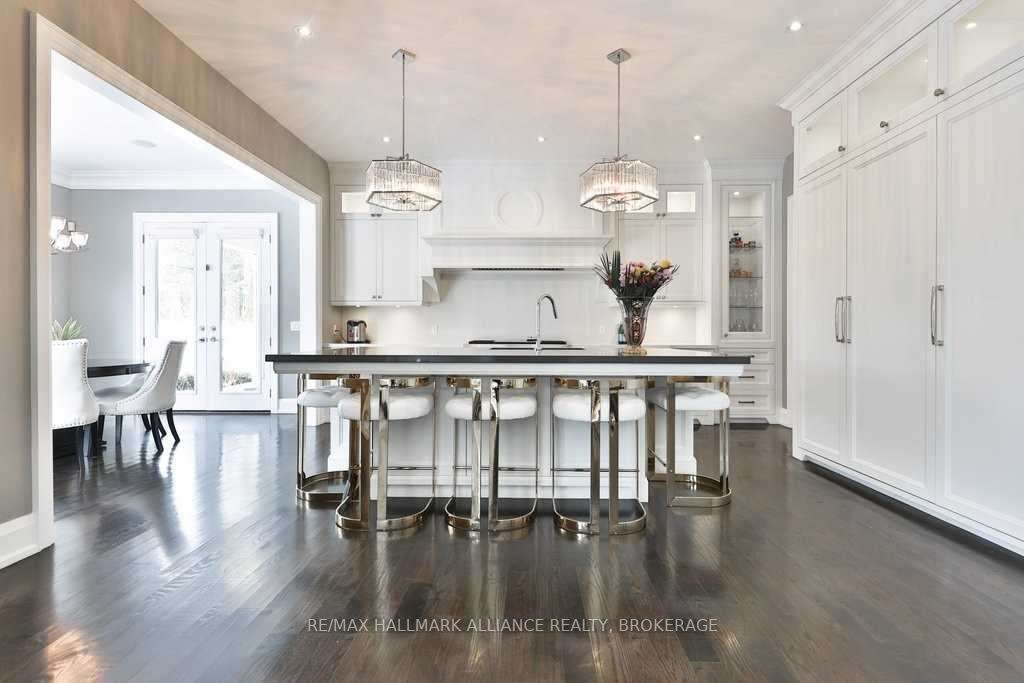 Listing W5944881 - Large Photo # 12